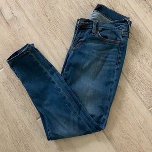 Lucky Charlie Pencil Capri Jeans